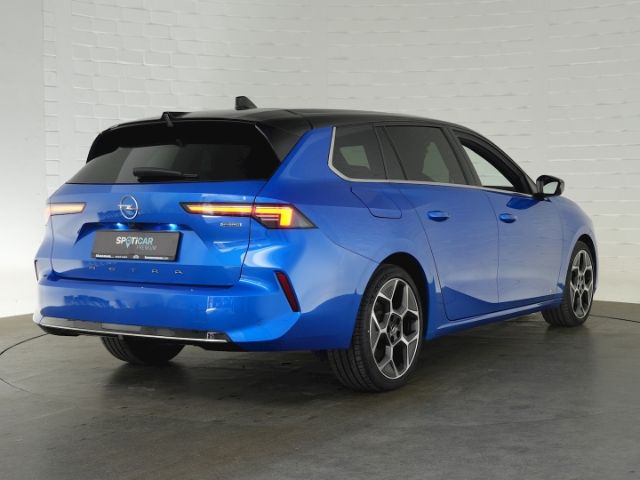 Astra L ST ULTIMATE PHEV AT+LED PIXEL MATRIX+NAV