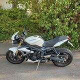 Triumph Street Triple 675  - TRIUMPH GEBRAUCHT STREET TRIPLE