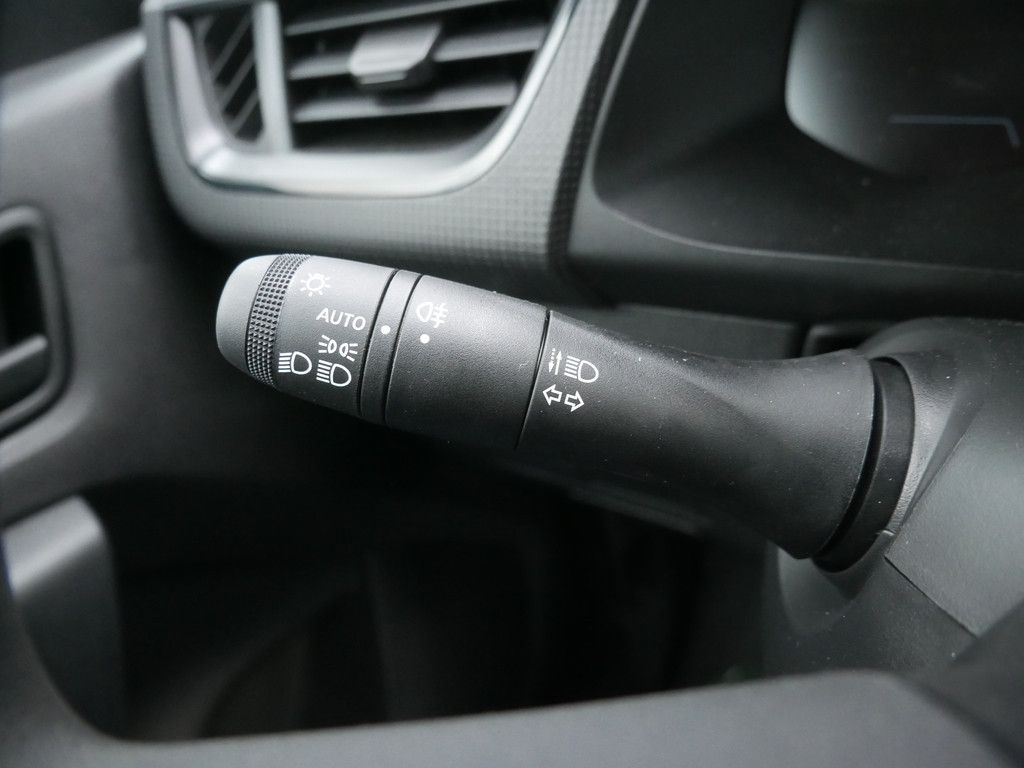 Fahrzeugabbildung Renault Kangoo Rapid L2 Advanced Blue dCi 95 MY25 AHK