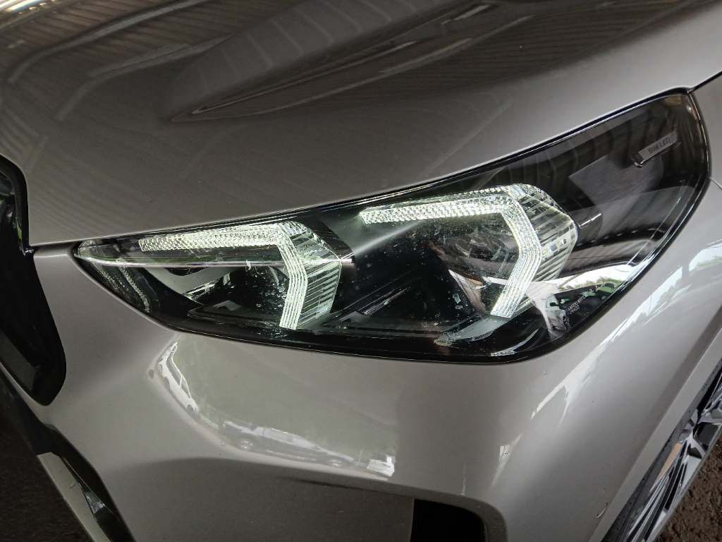 BMW X1 20d xDrive M Sport PRO AHK/HEADUP/PANO/360° foto 5