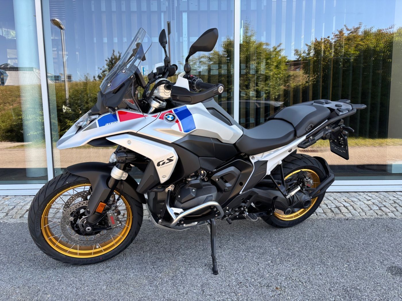 Fahrzeugabbildung BMW R 1300 GS Trophy 5 Pakete ASA Enduro-Paket