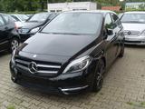 Mercedes-Benz B 220 4MATIC DCT / Panorama/ Ahk / COMAND - Mercedes-Benz B 220 in Berlin