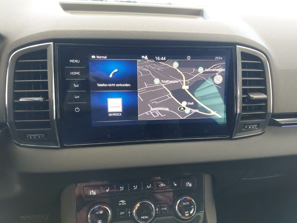 Fahrzeugabbildung SKODA Karoq 1.5 TSI DSG Tour LED Kessy