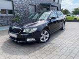 Skoda Superb Combi Ambition 4x4 - Skoda Superb aus 2011: Kombi