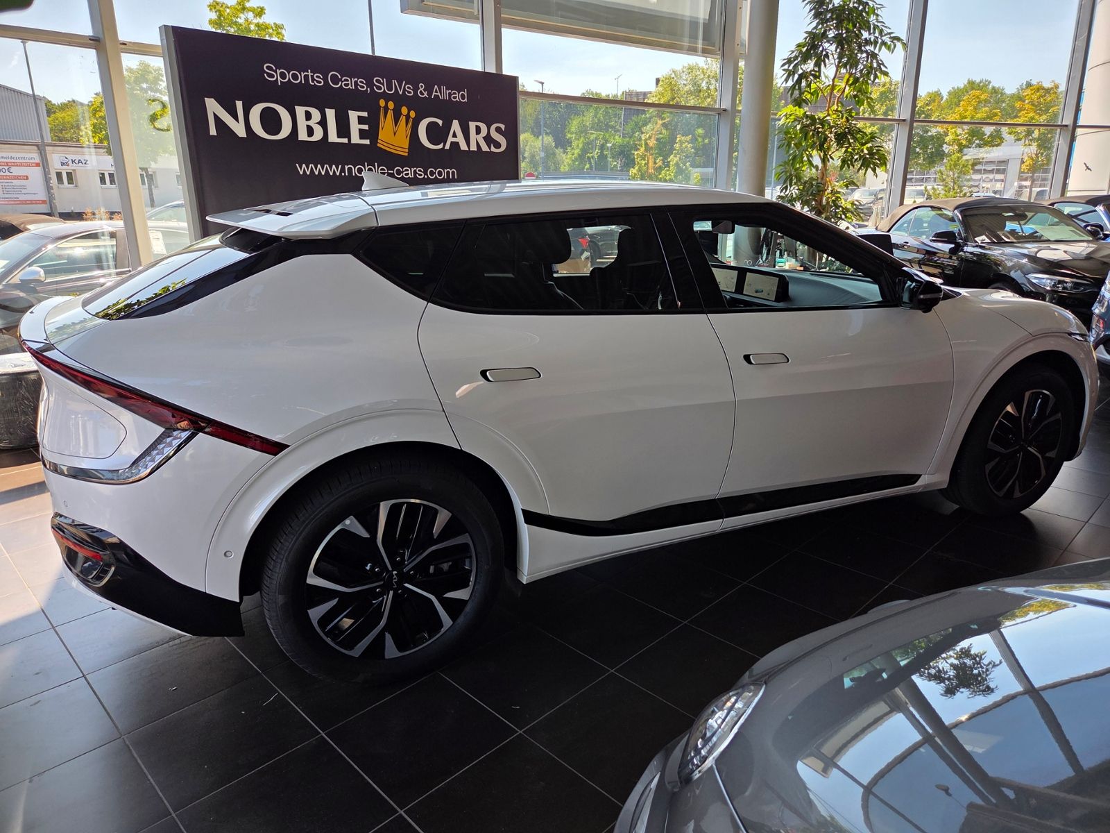 Fahrzeugabbildung Kia EV6 GT-Line 77,4 kWh 2WD WP MERIDIAN HUD 360°