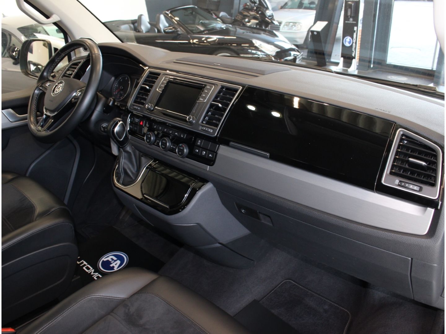 Fahrzeugabbildung Volkswagen T6 Multivan Bus Generation Six 4Motion 2.0 TDI
