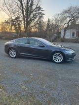 Tesla Model S 85D Allrad MCU2  - Tesla aus 2015