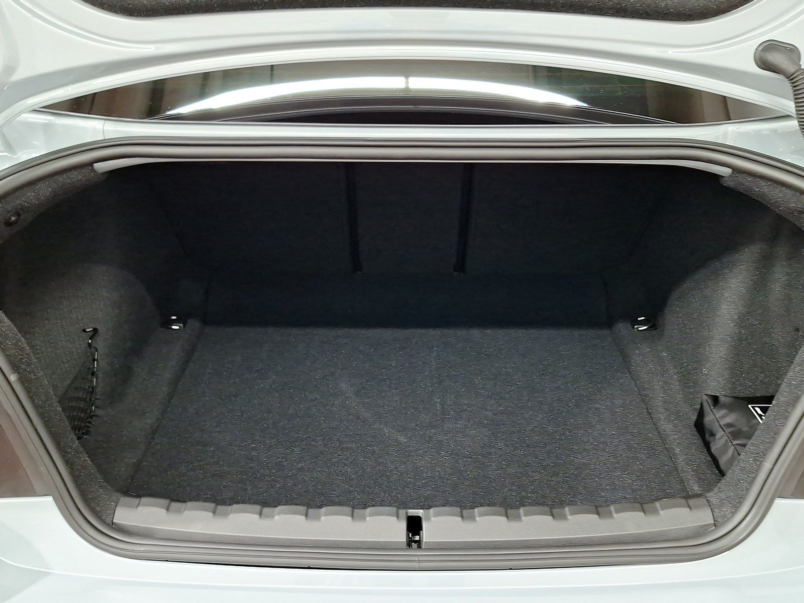 BMW 220 - Bild 11