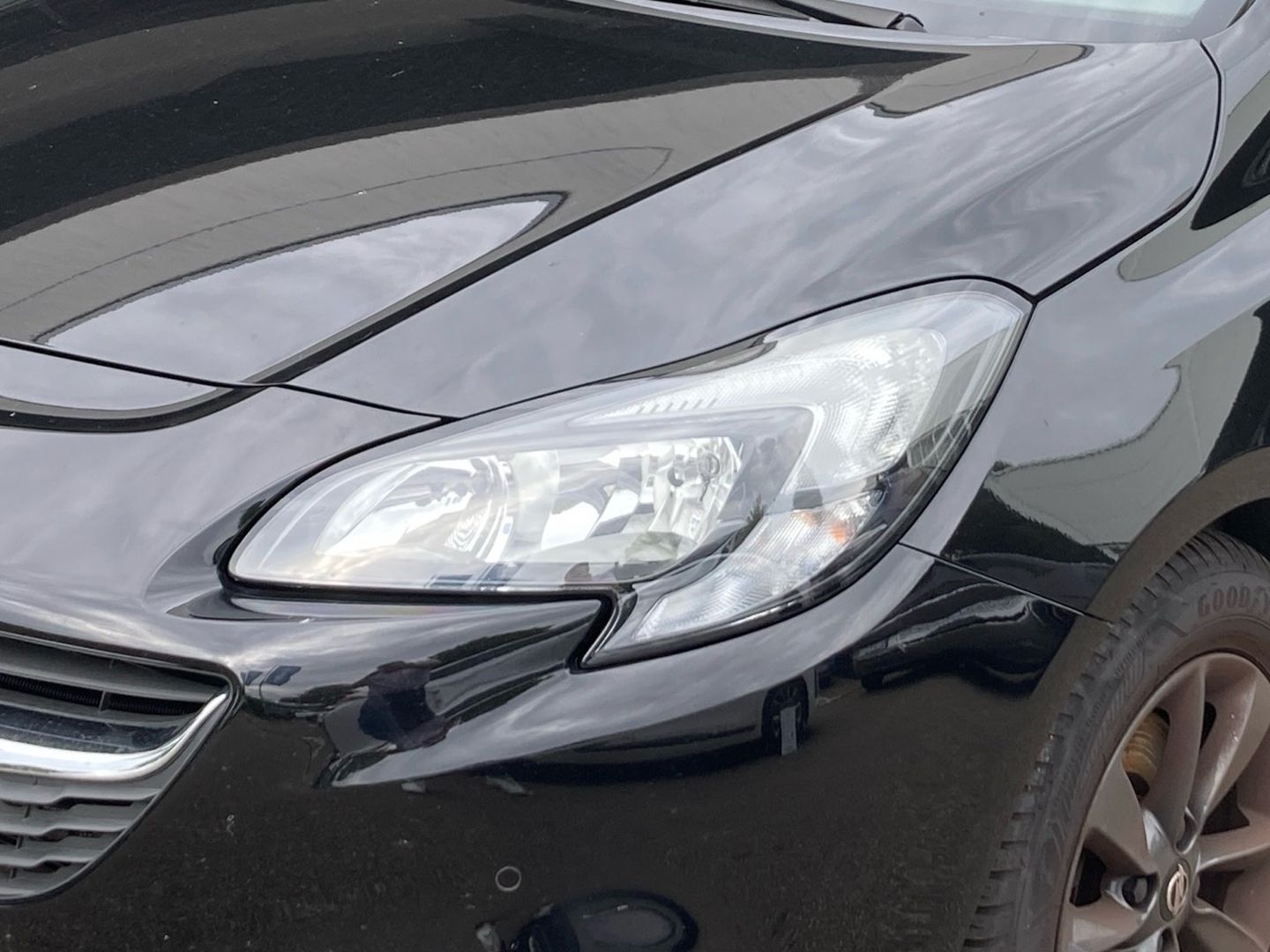 Fahrzeugabbildung Opel Corsa E 120 Jahre ecoFlex 1.4 Turbo SHZ PDC
