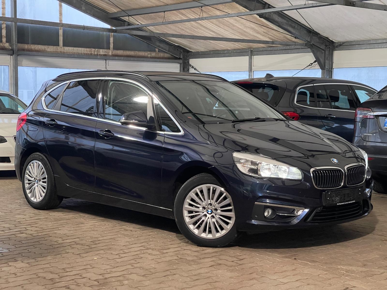 BMW 218d Active Tourer/1.Hand/Leder/Navi/Head-Up