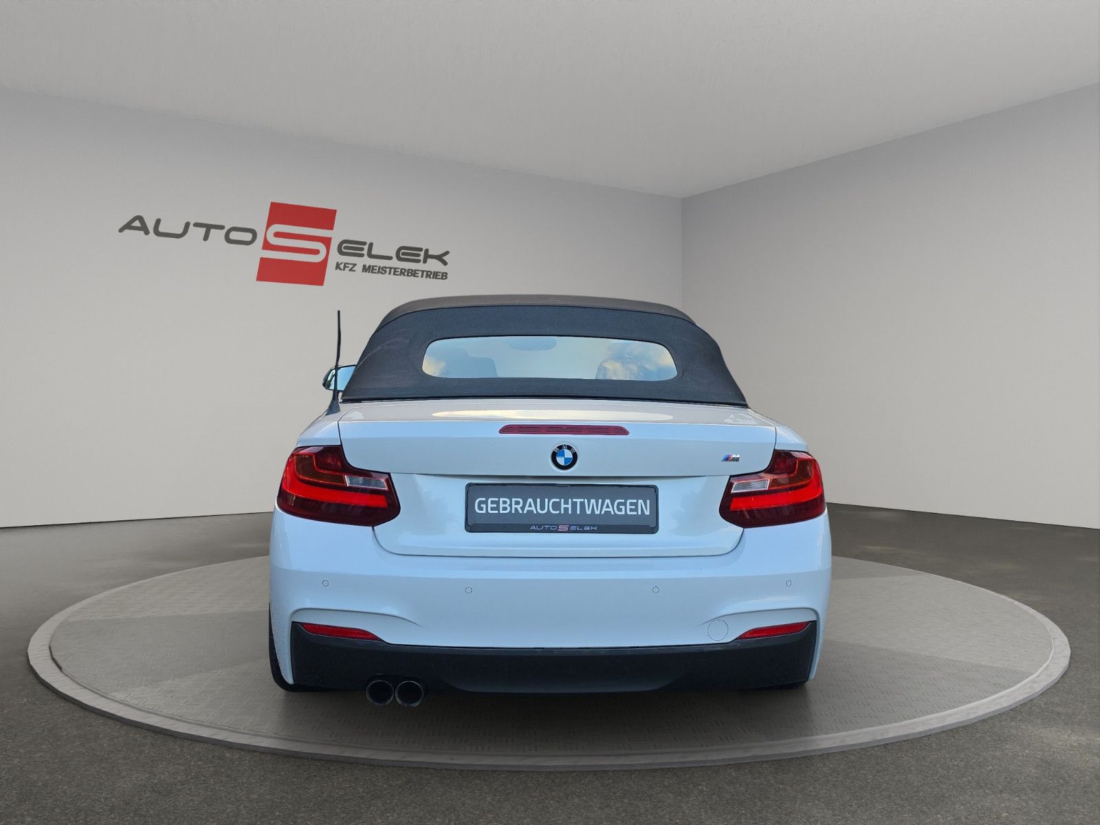 Fahrzeugabbildung BMW 218i Cabrio M Sport LEDER XENON SHZ TEMPOMAT