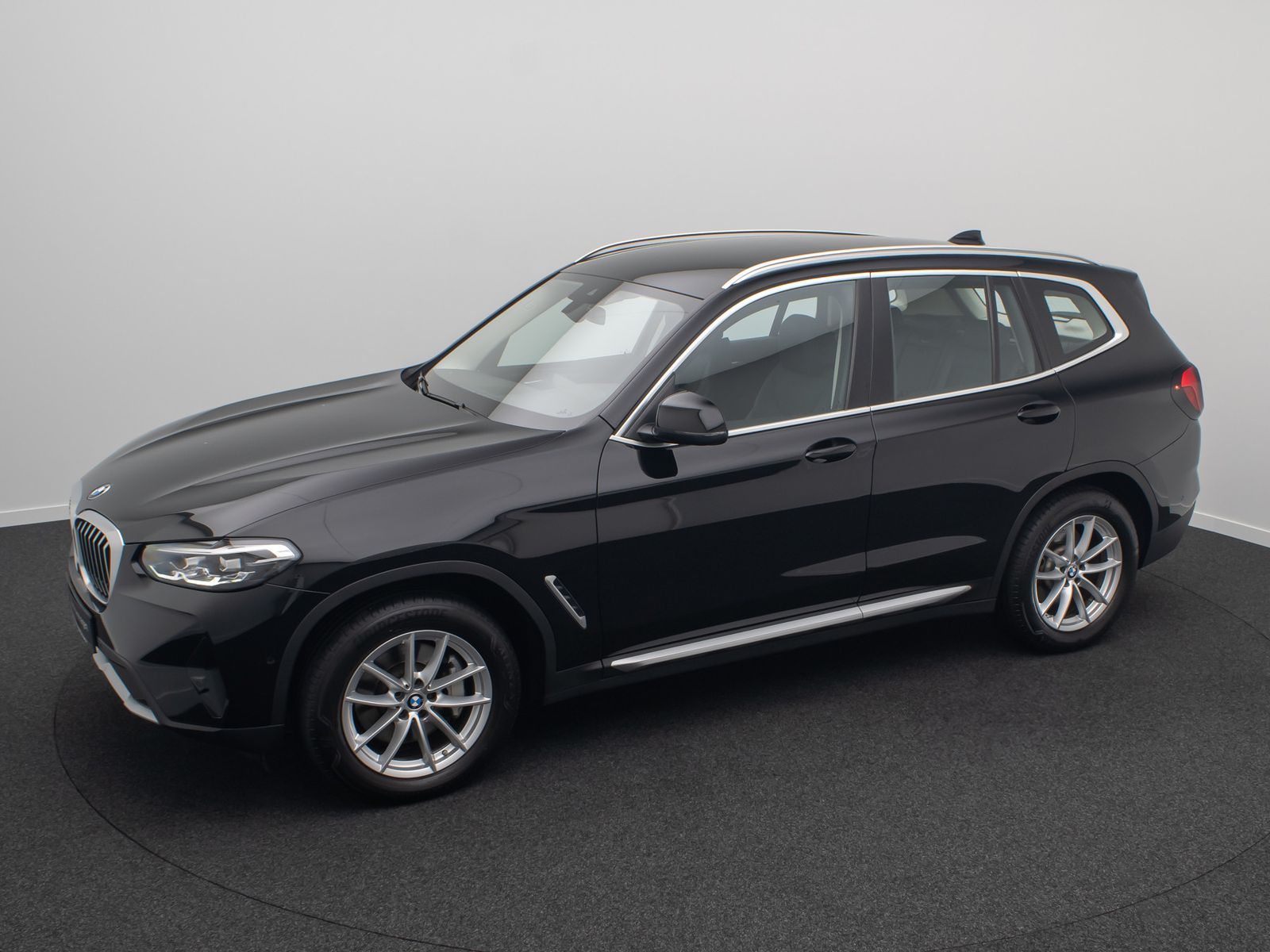 Fahrzeugabbildung BMW X3 xD30d Leder Memory DAB Kamera Sportsitz18Zoll