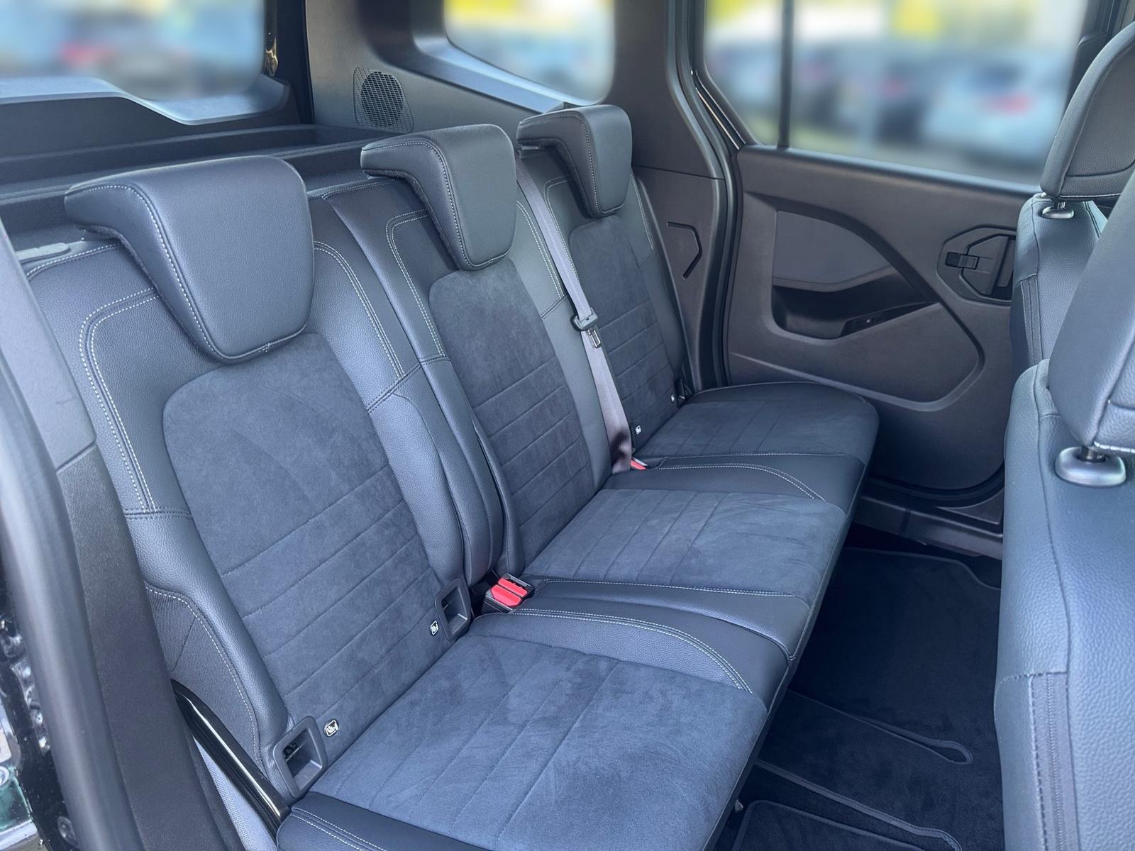 Mercedes-Benz T 180 d Edition SHZ*LED*MBUX*AHK*Kamera*Temp*Nav