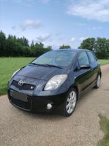 Toyota Yaris TS - Toyota Yaris: Ts