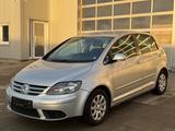Volkswagen Golf Plus Comfortline 1.6 Climatronic Sitzhzg - Volkswagen Golf aus 2005: 1.6