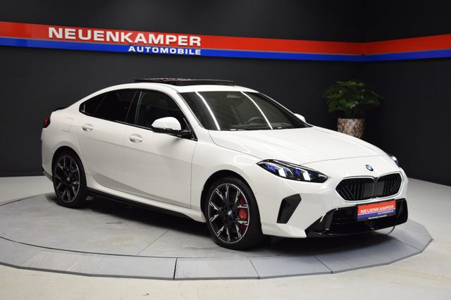 BMW 220d 2 Gran Coupé M-Sport-Pro Pano HuD Massage