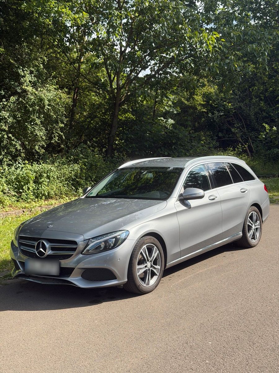 MERCEDES-BENZ Mercedes-Benz C180 T-Modell | 156 PS | 7G-...