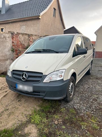 Mercedes-Benz Mercedes Vito 639 CDI mit AHK