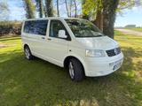 Volkswagen T5 Caravelle - gebrauchte VW T5 Caravelle aus dem Jahr 2007