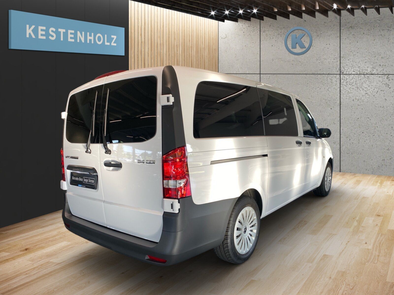 Mercedes-Benz Vito 114 CDI Tourer PRO Lang 9SITZ*RFK*HECKTÜREN imagem 3
