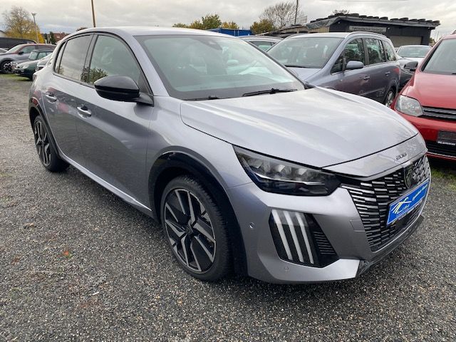 Fahrzeugabbildung Peugeot 208 GT MildHybrid 145 e-DSC6