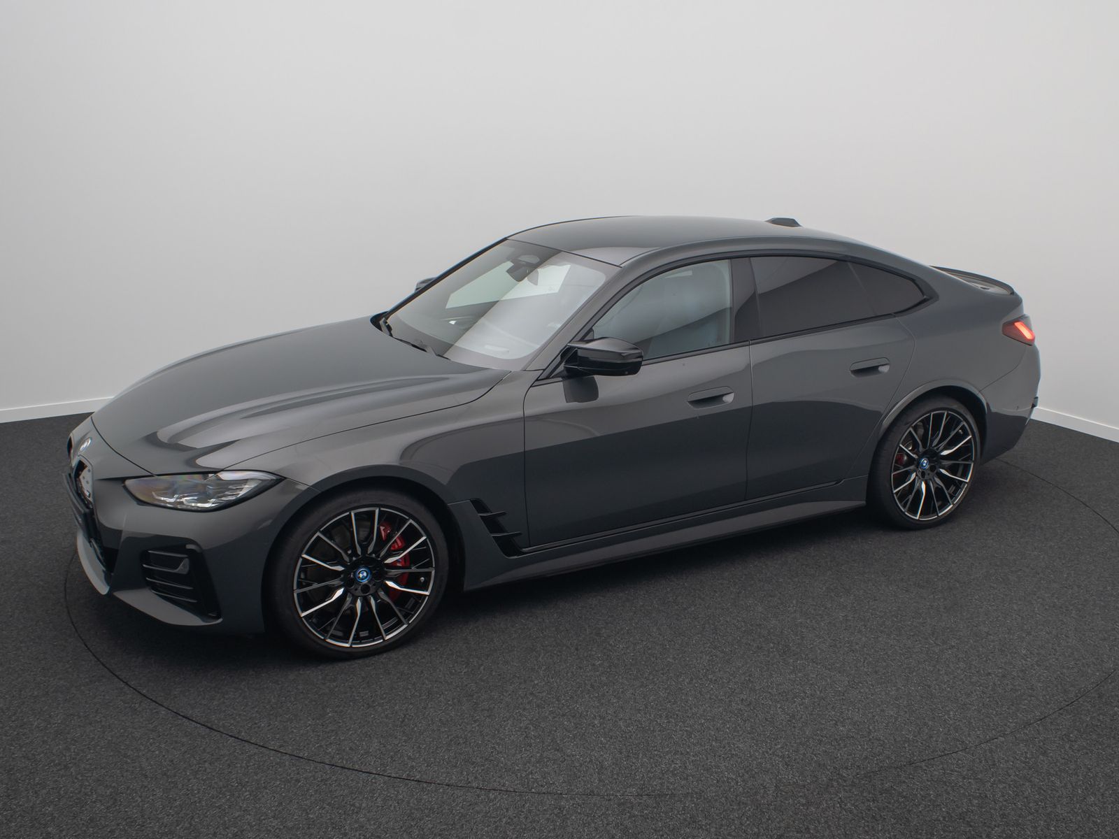 Fahrzeugabbildung BMW i4 M50 GC H/K 360°DAB HUD 20Zoll Individual Voll