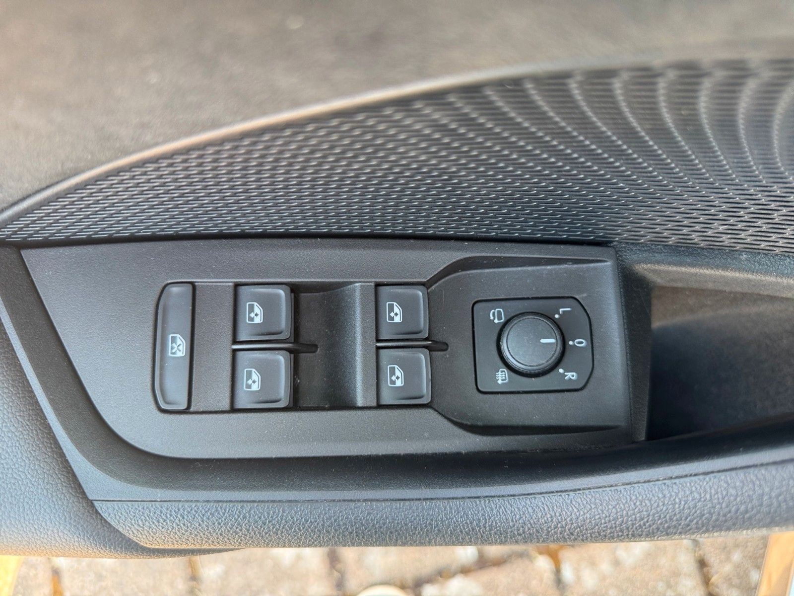 Fahrzeugabbildung SKODA Octavia Combi RS 2.0 TSI