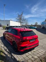Audi RS3 2.5 TFSI S tronic quattro Sportback - - Audi RS3 mit Benzin-Antrieb: Kombi, 2.5
