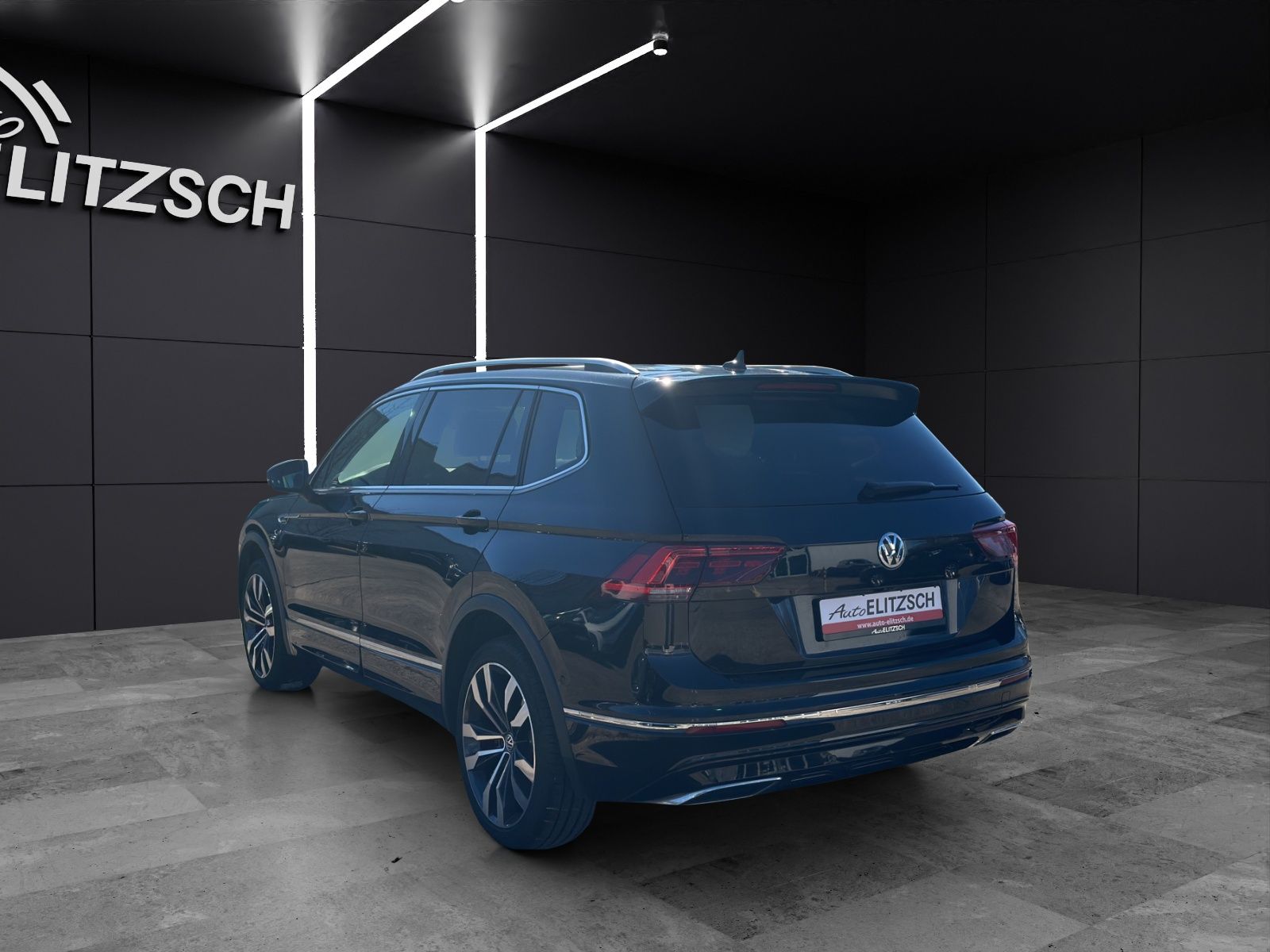 Fahrzeugabbildung Volkswagen Tiguan Allspace Highline TDI DSG 4M LED LEDER 7-