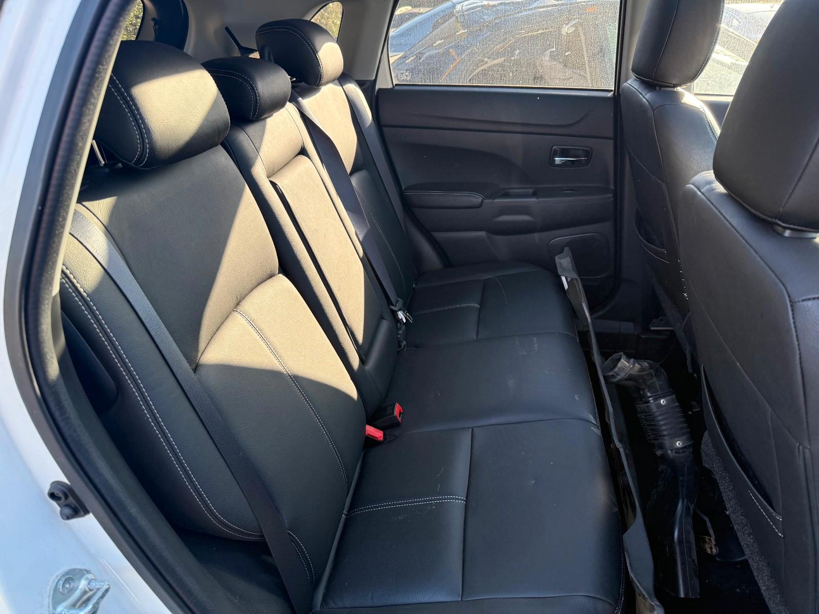 Mitsubishi ASX 2015 — photo 10