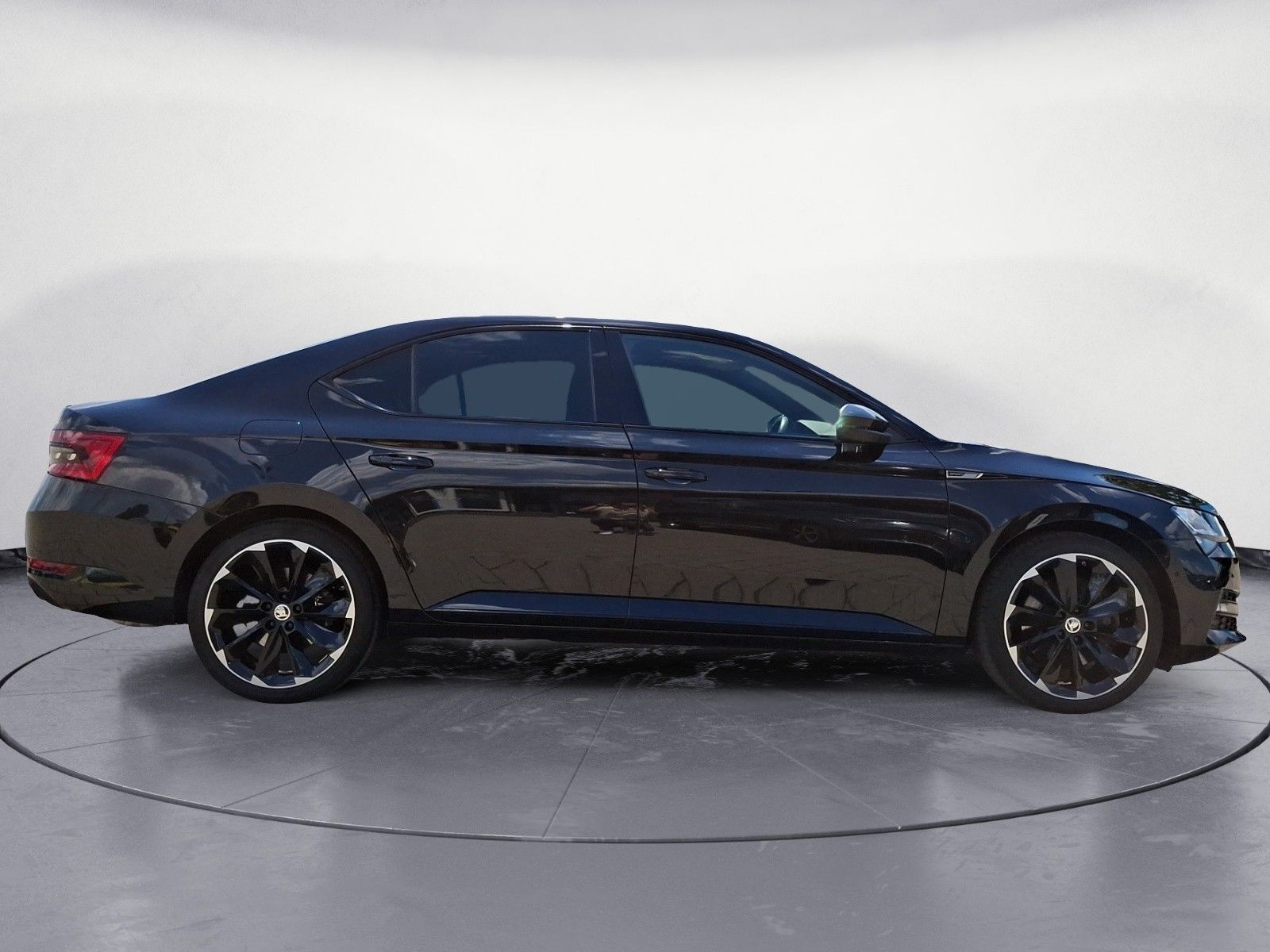 Skoda Superb - Bild 6
