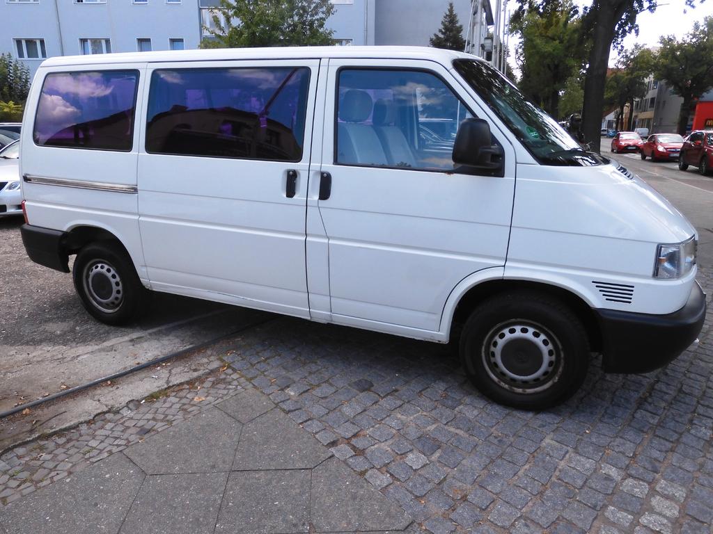Volkswagen T4 Caravelle