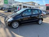 Mercedes-Benz A -Klasse A 160 Avantgarde Special Edition - Mercedes-Benz A 160: Panorama-Dach