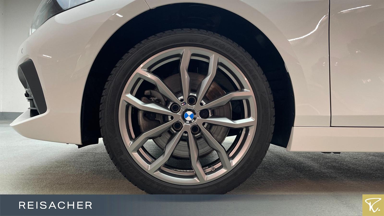 BMW 120i Advantage,LCProf,LED,LRH,Tempomat,SHZ,