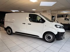 TOYOTA Proace Verso 3 Sitzer L1 LEDER NAVI CAM AHK PDC