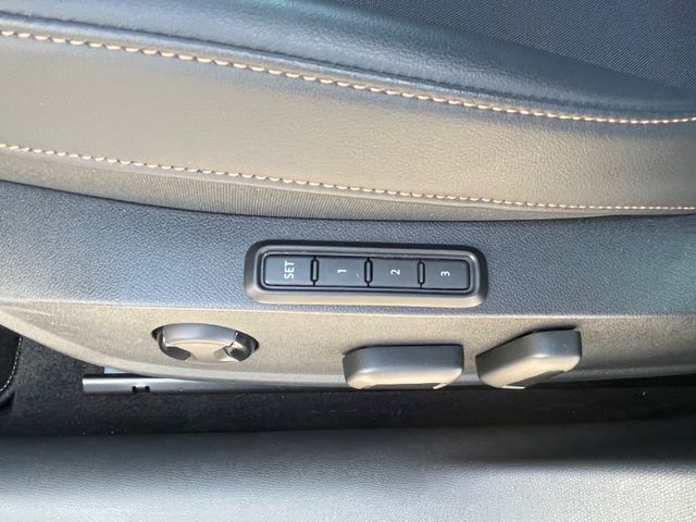 Leon Sportstourer VZ e-Hybrid *Navi/AHK/SHZ*