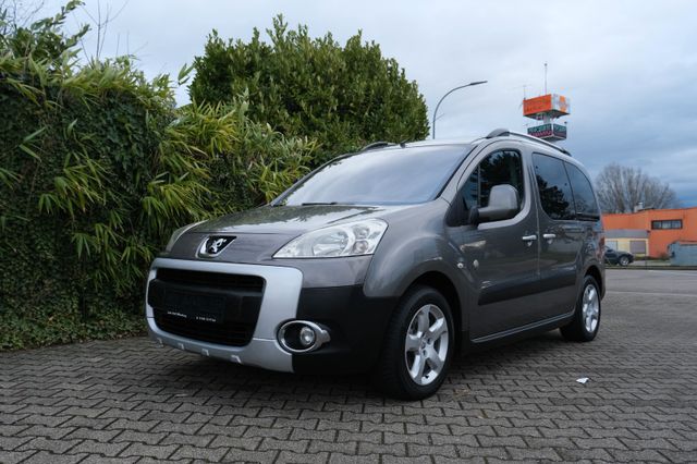 Peugeot Partner Tepee 1.6 Outdoor PDC 5 Sitzer Klima AHK