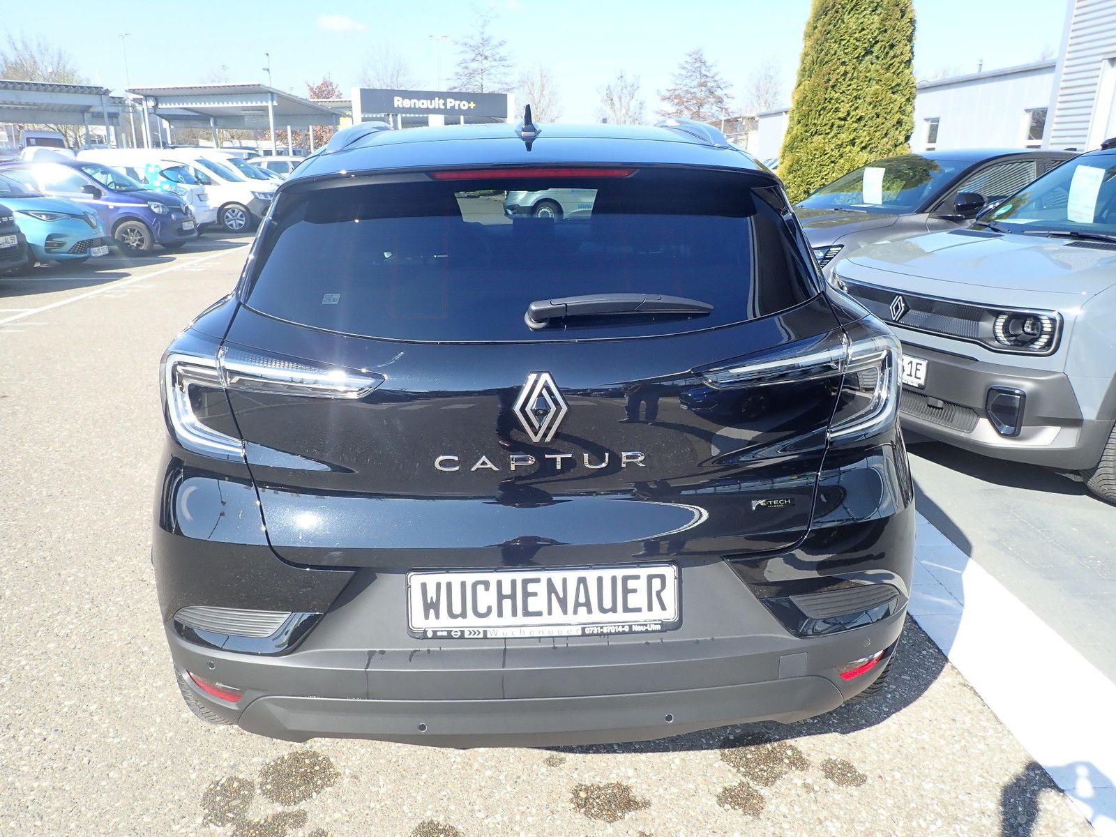 Fahrzeugabbildung Renault Captur Techno Full Hybrid E-Tech 160
