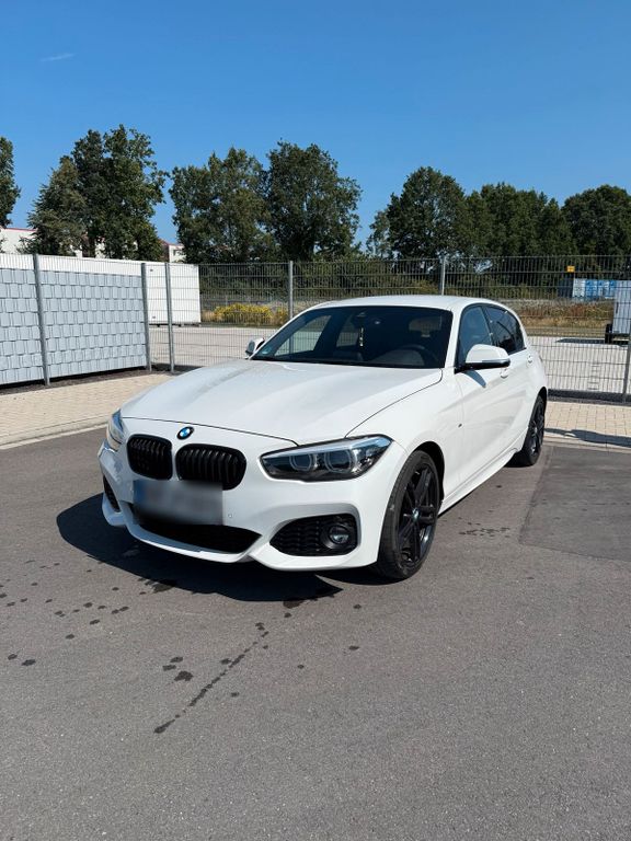 Image of BMW 120