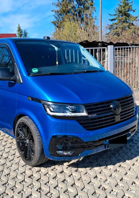 Image of Volkswagen T6 Multivan