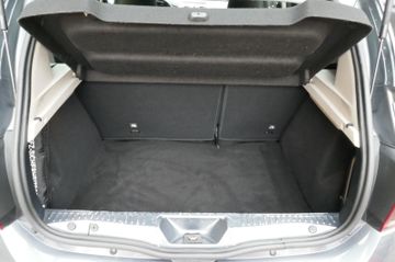 Fahrzeugabbildung Dacia Sandero II Stepway Celebration