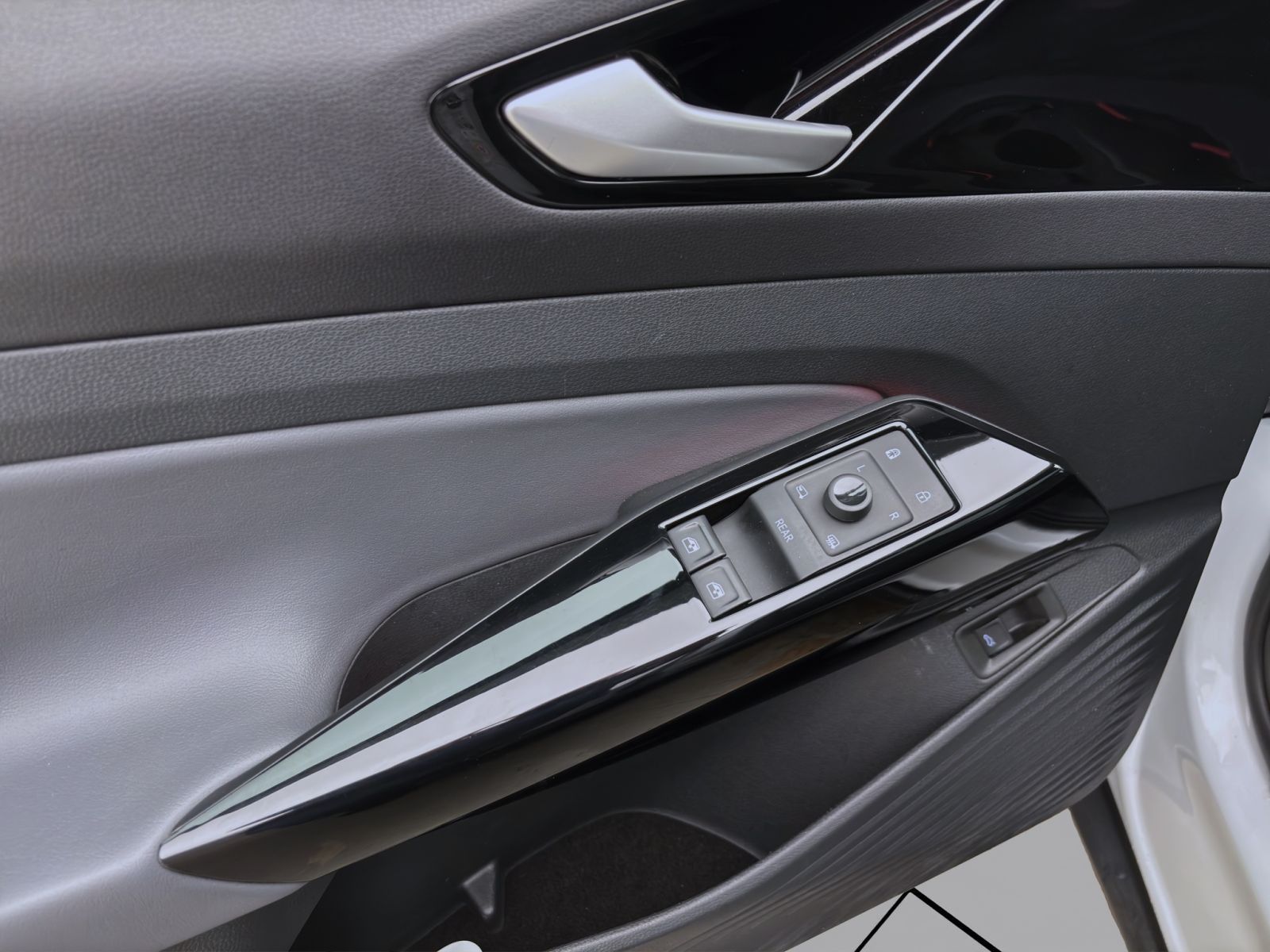 Volkswagen ID.4 - Bild 11
