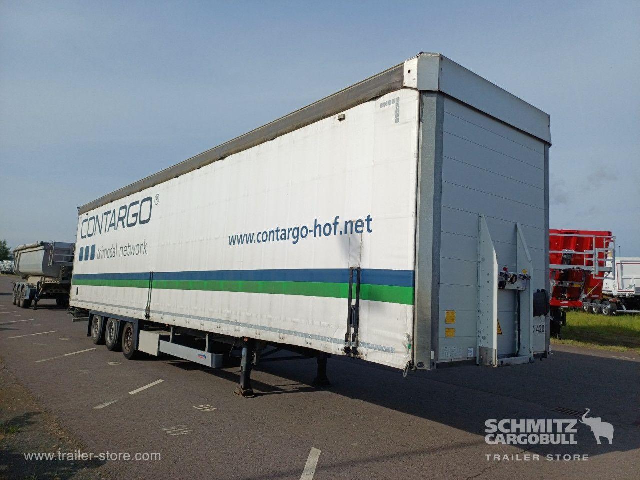 Schmitz Cargobull Curtainsider Mega