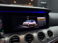 MERCEDES-BENZ E 250 T Avantgarde*WIDE*LEDER*HEADUP*360*AMBIENT