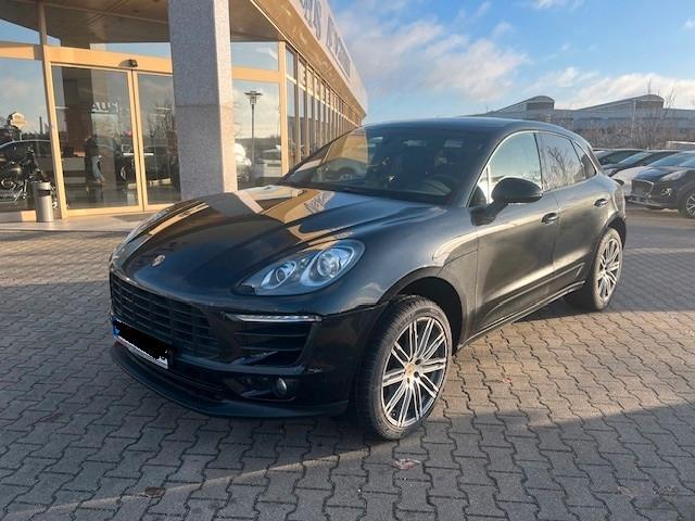 Porsche Macan S