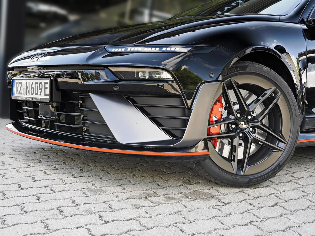 Fahrzeugabbildung Hyundai IONIQ 6 N 2xKlima 360 4xSHZ ACC AUT HUD Kam. LM