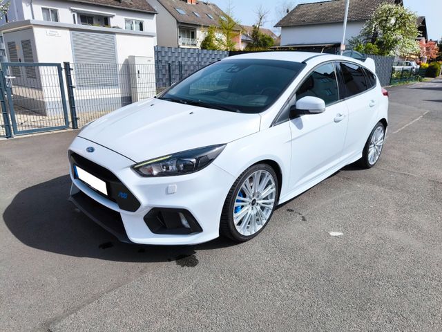 Ford Focus 2,3 EcoBoost 257kW RS Allrad Neuer Motor!