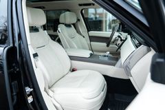 LAND ROVER Range Rover SV / 360° / PANO / LWB / P615 / 23" LAND ROVER Range Rover SV / 360° / PANO / LWB / P615 / 23"
