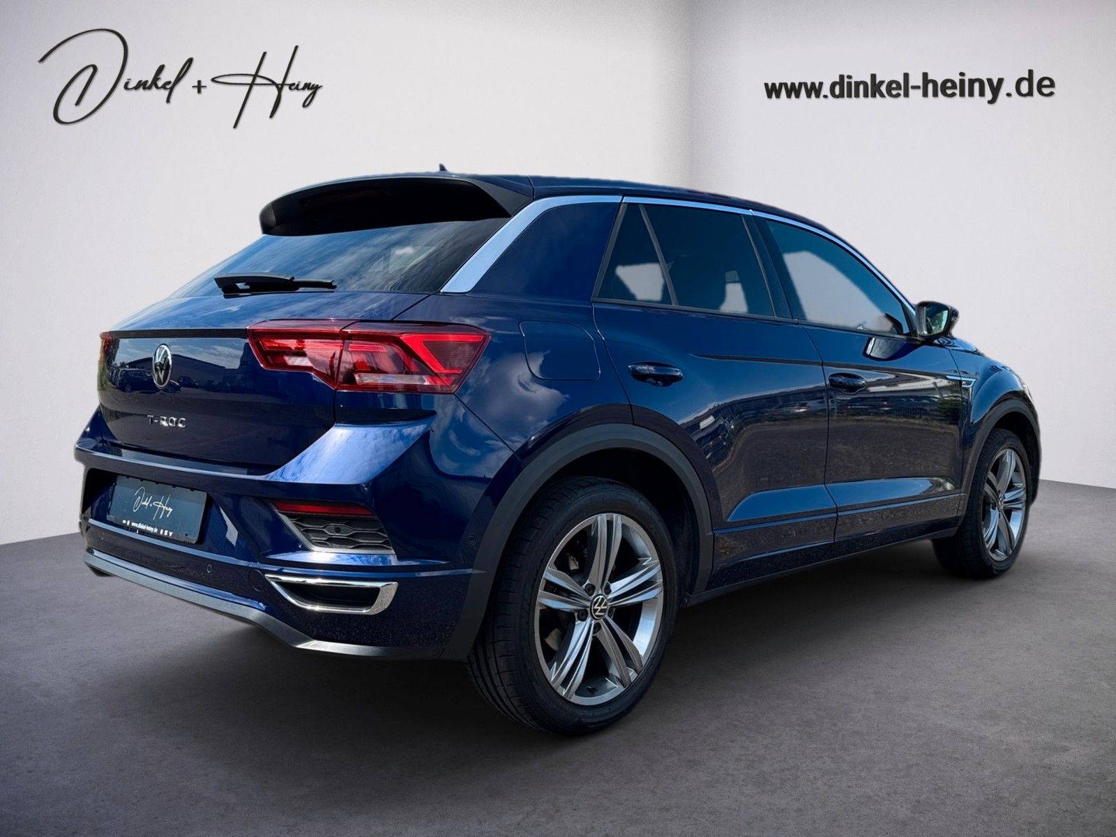 Fahrzeugabbildung Volkswagen T-Roc Sport R-Line 1.5 TSI