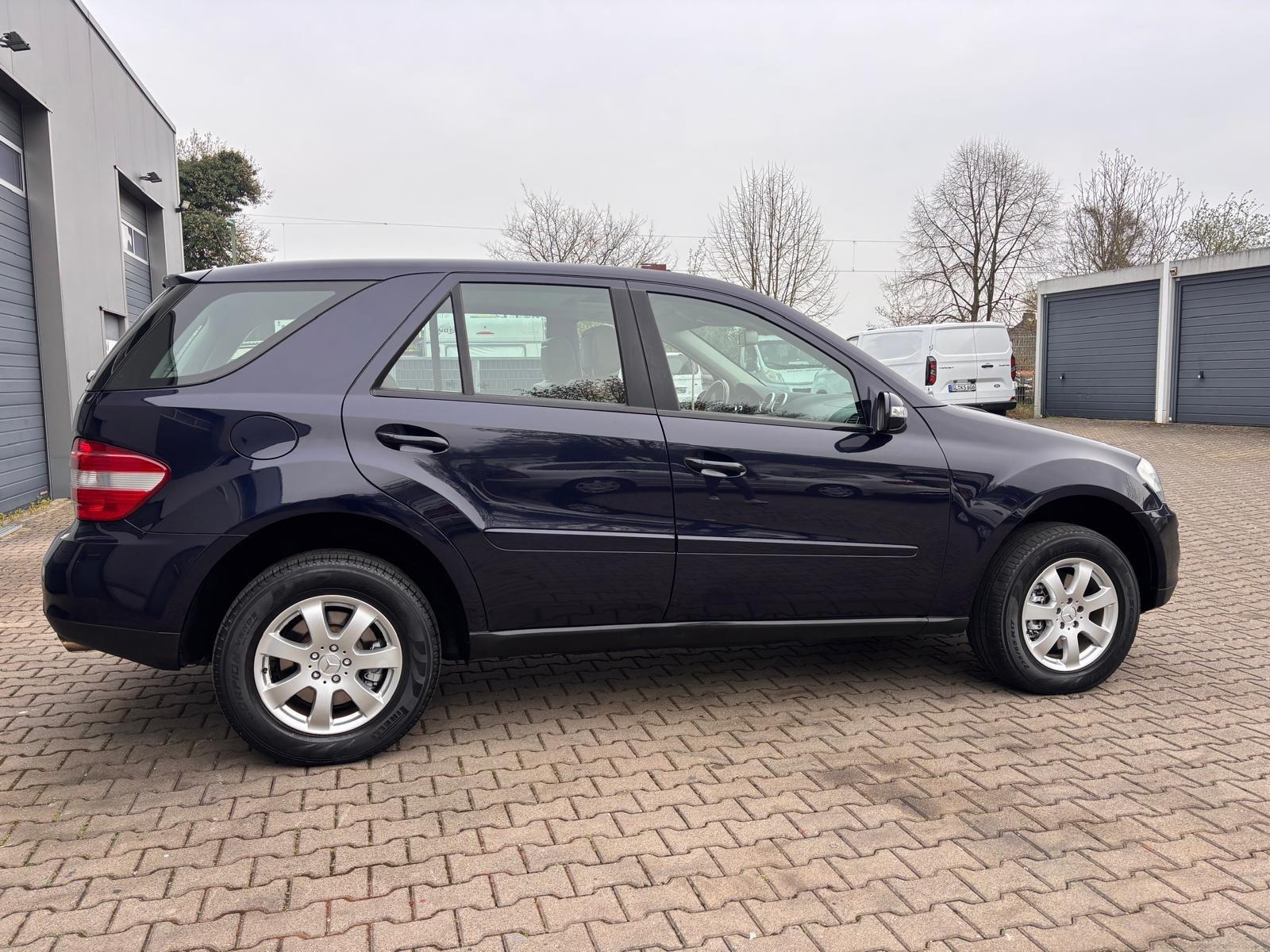 Mercedes-Benz ML 320 CDI DESIGNO NEUZUSTAND VOLL LEDER §3.28